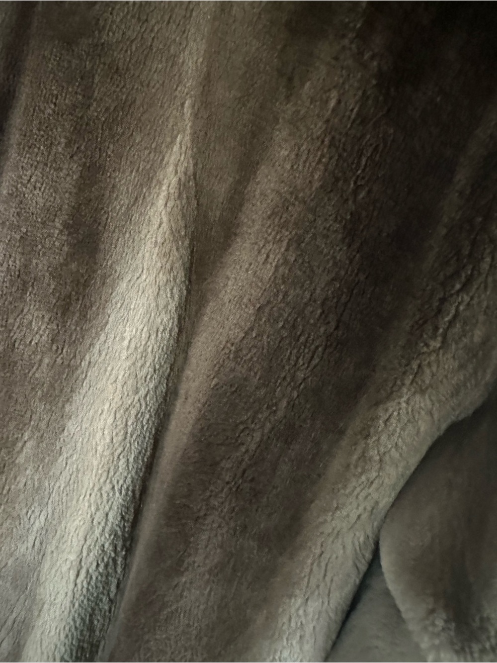 Luxurious Sheared Beaver Coat - Picture 9 of 10